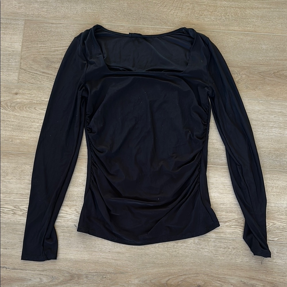 Black Long-Sleeve Square Neck Women's Top